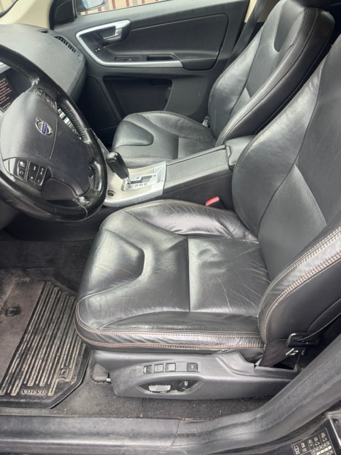 VOLVO XC60 T6 AWD Summum Geartronic-image-9