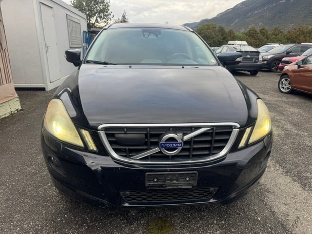 VOLVO XC60 T6 AWD Summum Geartronic-image-1