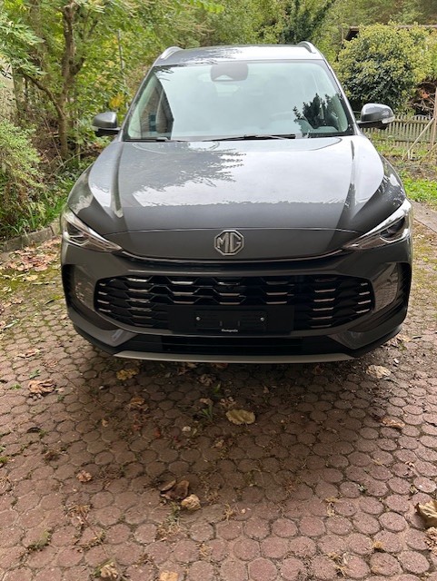 MG 1.5 Hybrid+ Luxury-image-0