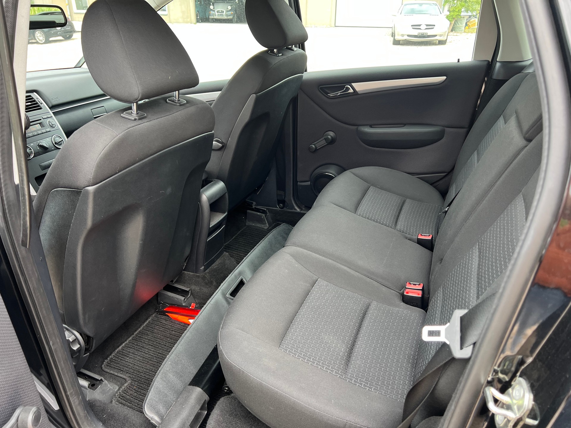 MERCEDES-BENZ B 180 (170) BlueEfficiency-image-9