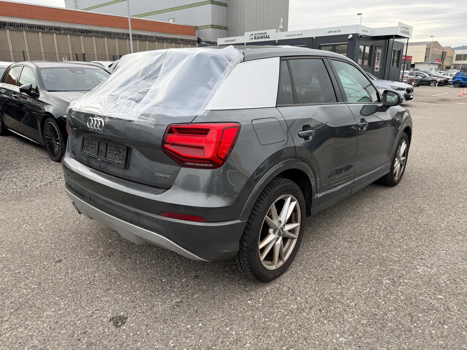 AUDI Q2 2.0 40 TFSI Sport quattro S-Line-image-8