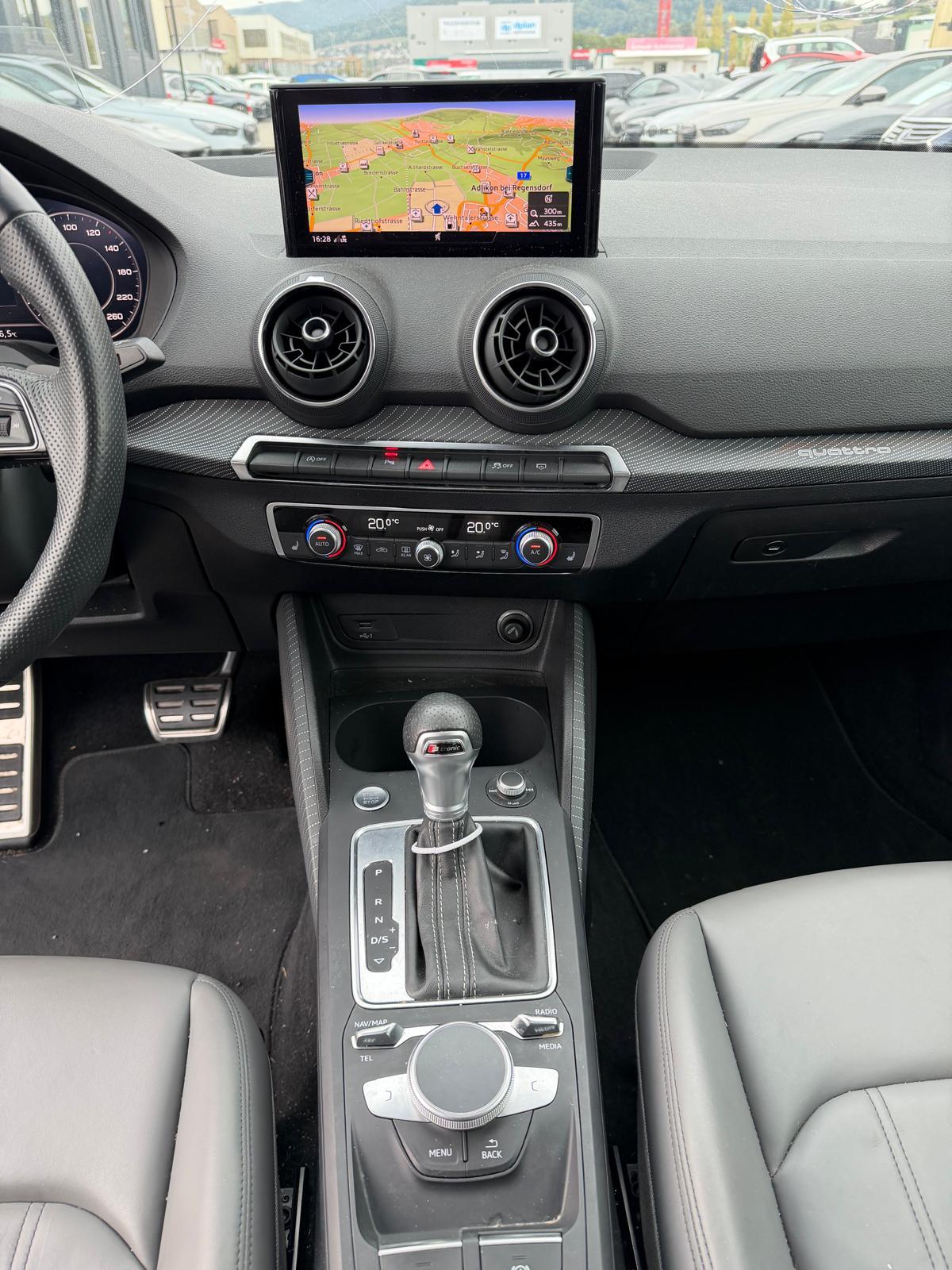 AUDI Q2 2.0 40 TFSI Sport quattro S-Line-image-16