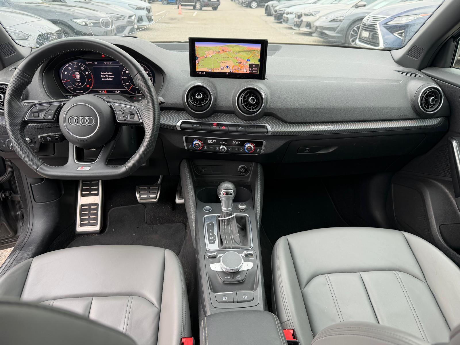 AUDI Q2 2.0 40 TFSI Sport quattro S-Line-image-15