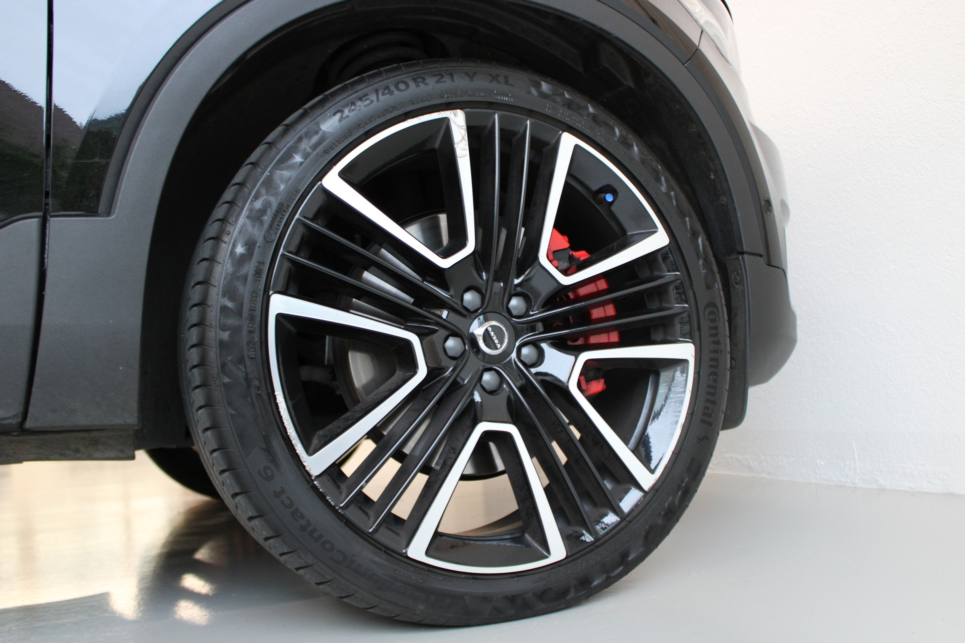 VOLVO XC40 T5 TwE R-Design DCT-image-28