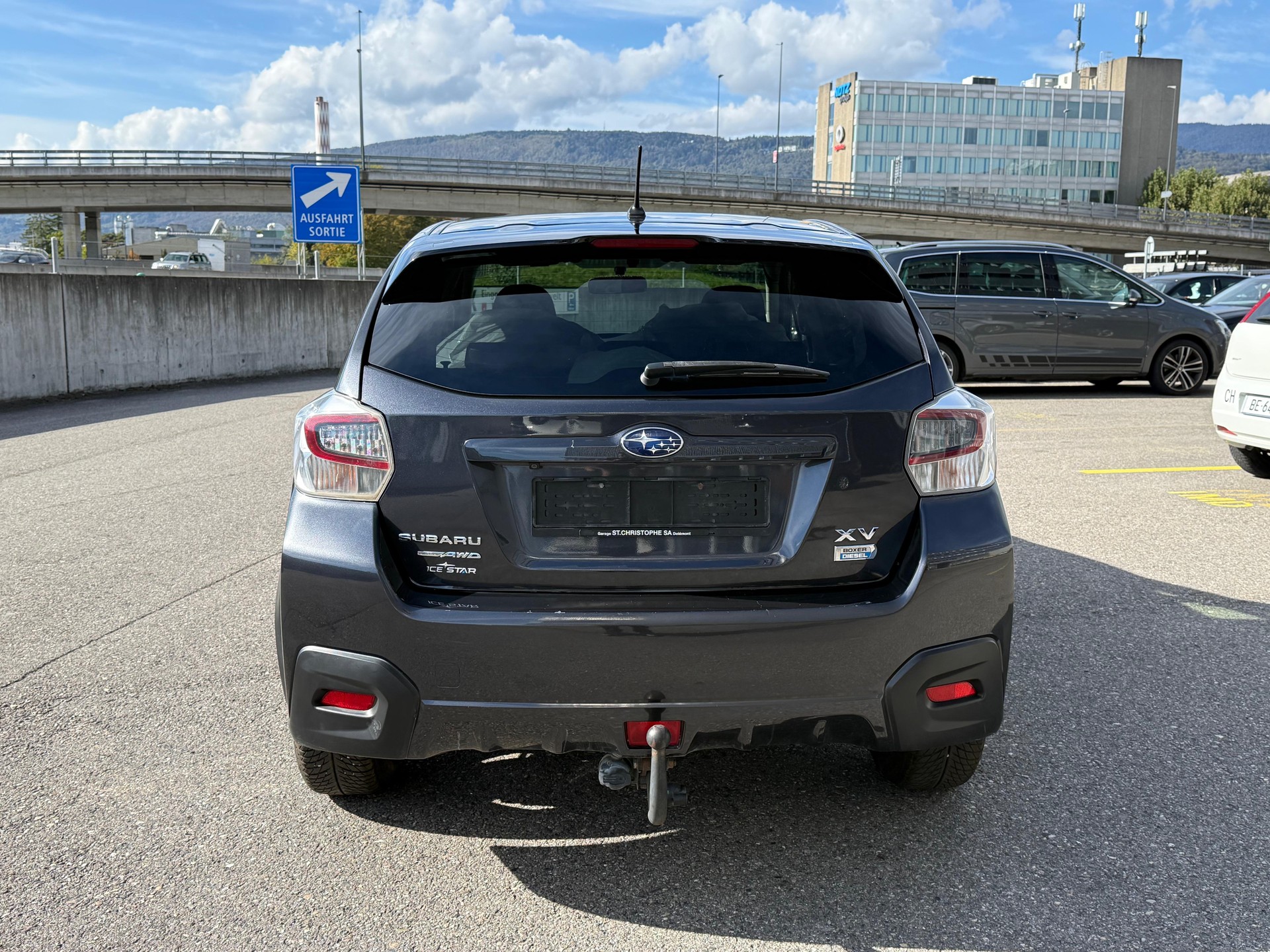 SUBARU XV 2.0D Swiss Three AWD-image-4