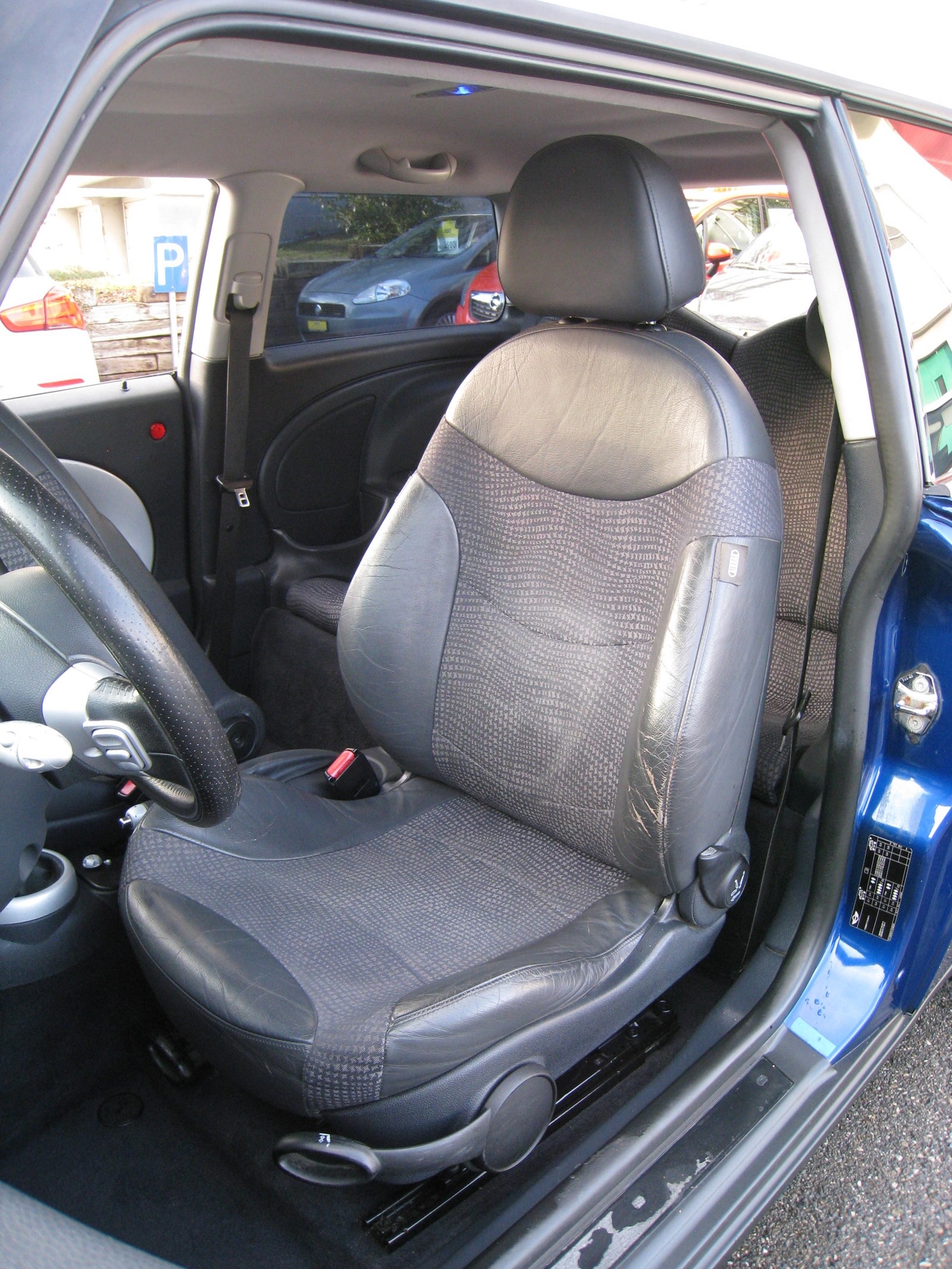 MINI Cooper-image-11