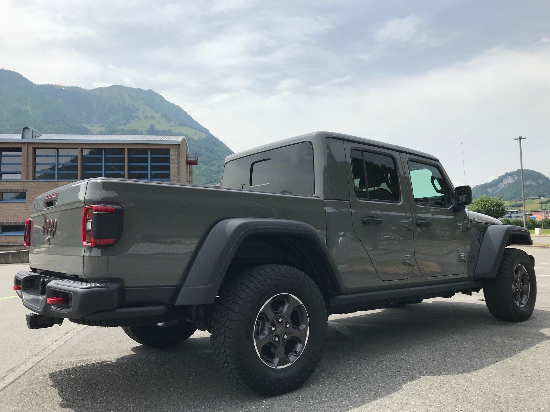 JEEP GLADIATOR 3.6L V6 Rubicon 4x4-image-4