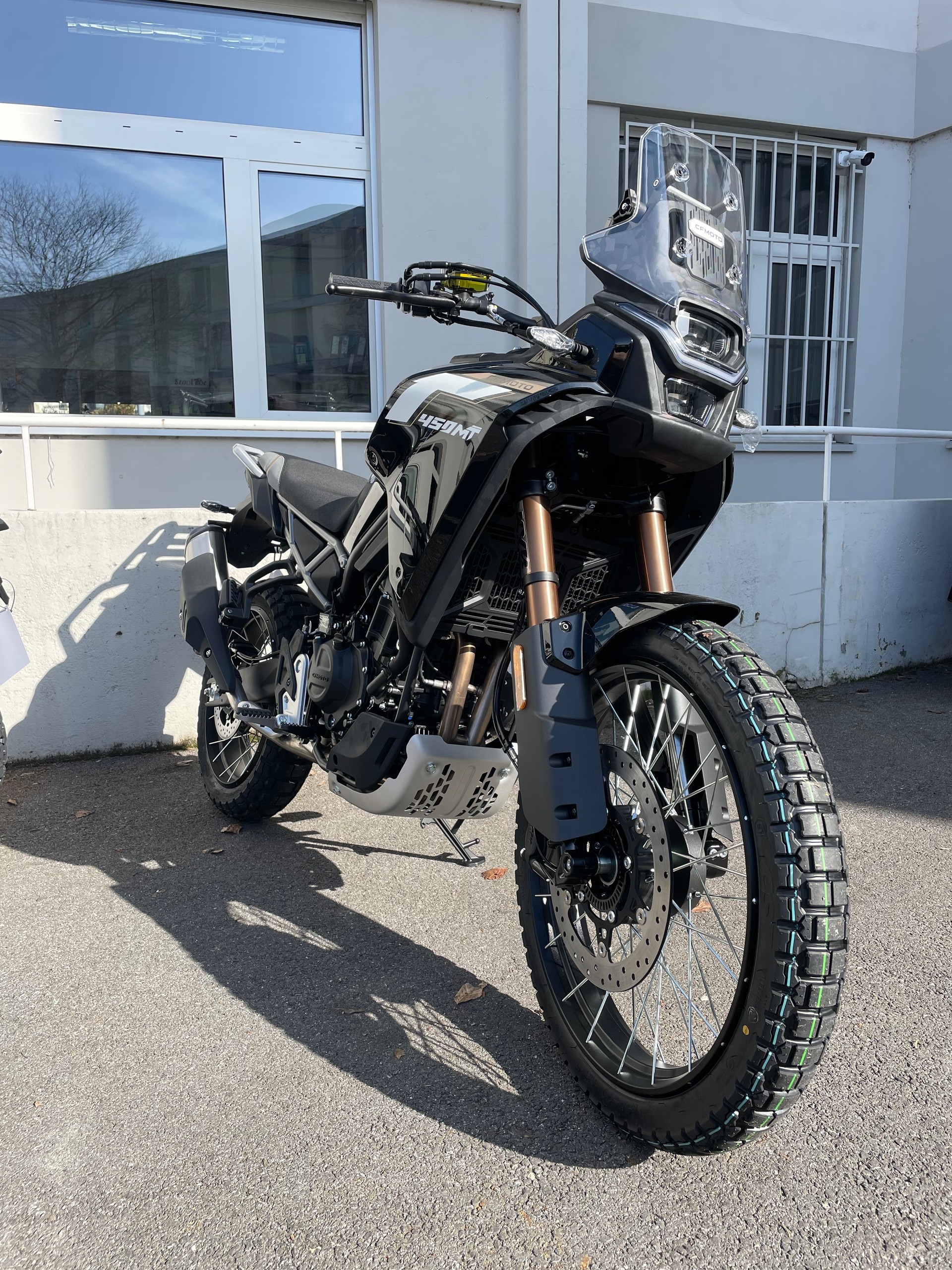 CF MOTO 450MT