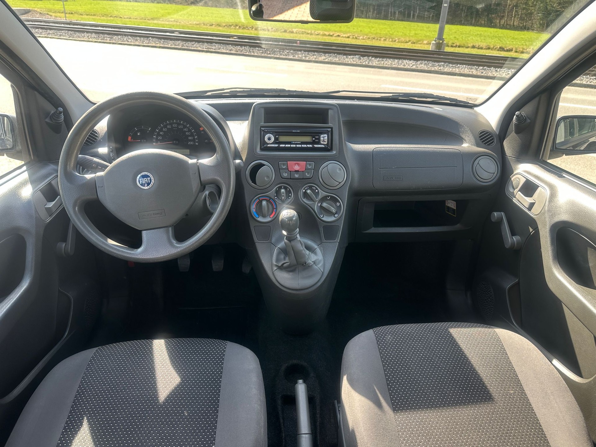 FIAT Panda 1.1 Active-image-10