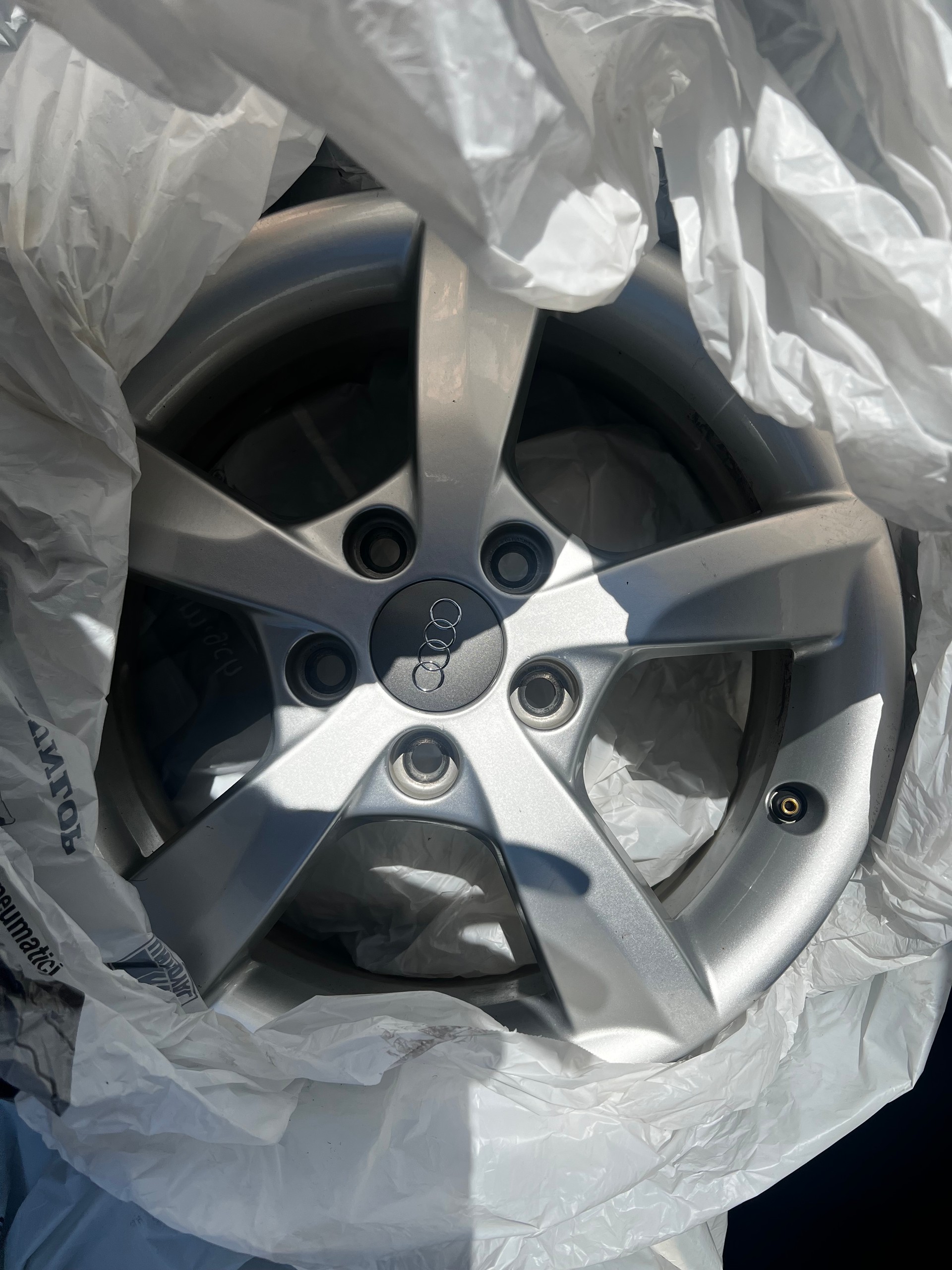 AUDI A3 Sportback 2.0 TDI Ambition-image-5