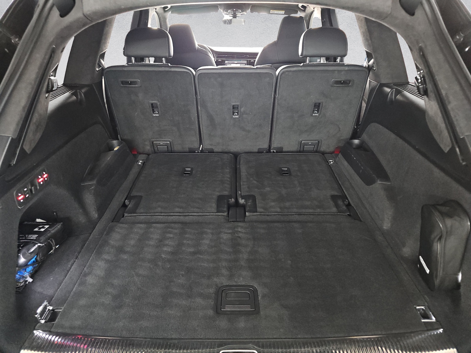 AUDI SQ7 TFSI quattro tiptronic-image-5