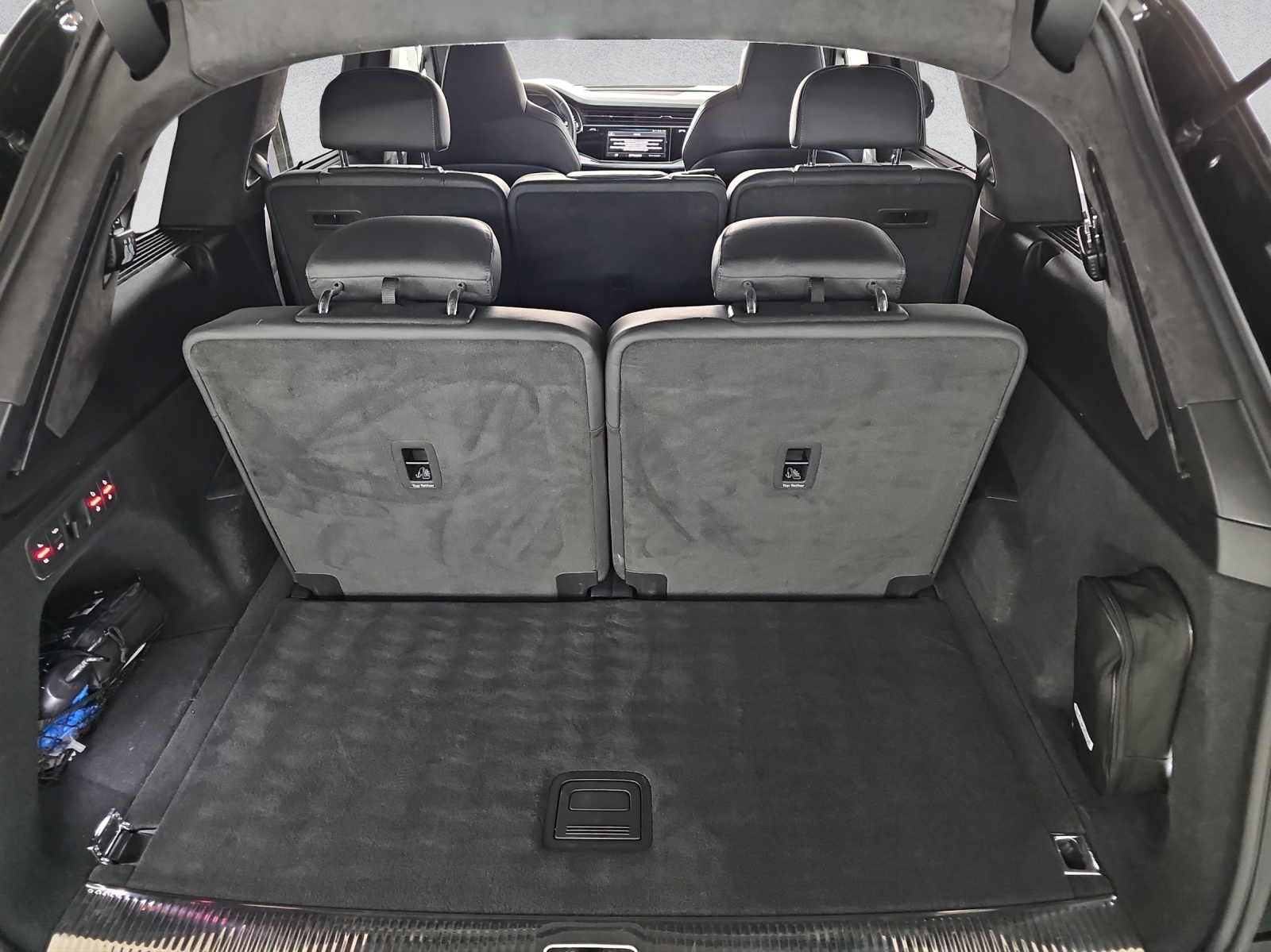 AUDI SQ7 TFSI quattro tiptronic-image-6