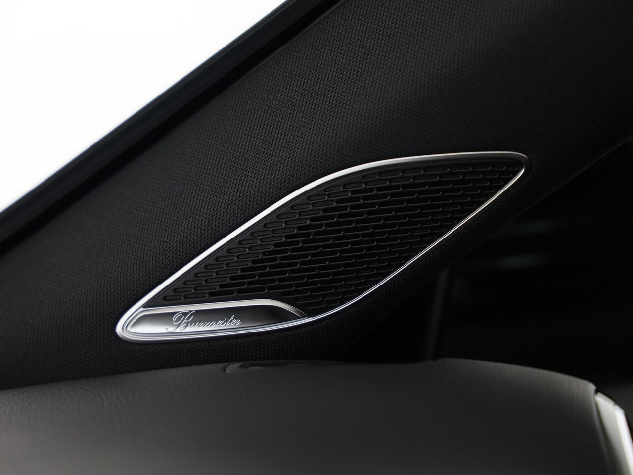 MERCEDES-BENZ A 250 e EQ Star 8G-DCT-image-18
