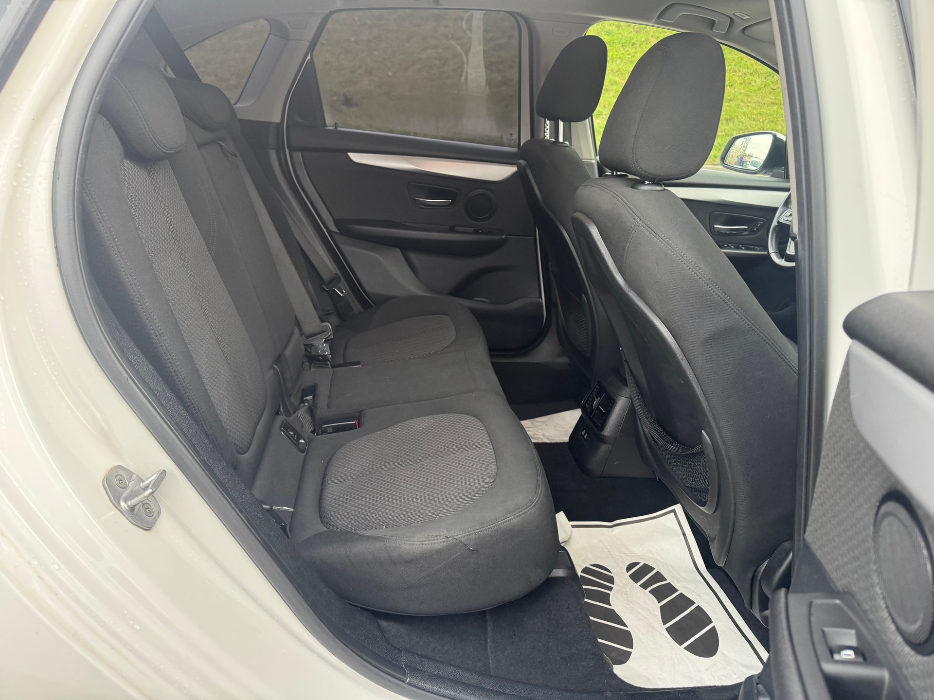 BMW 216d Active Tourer Sport Line-image-8
