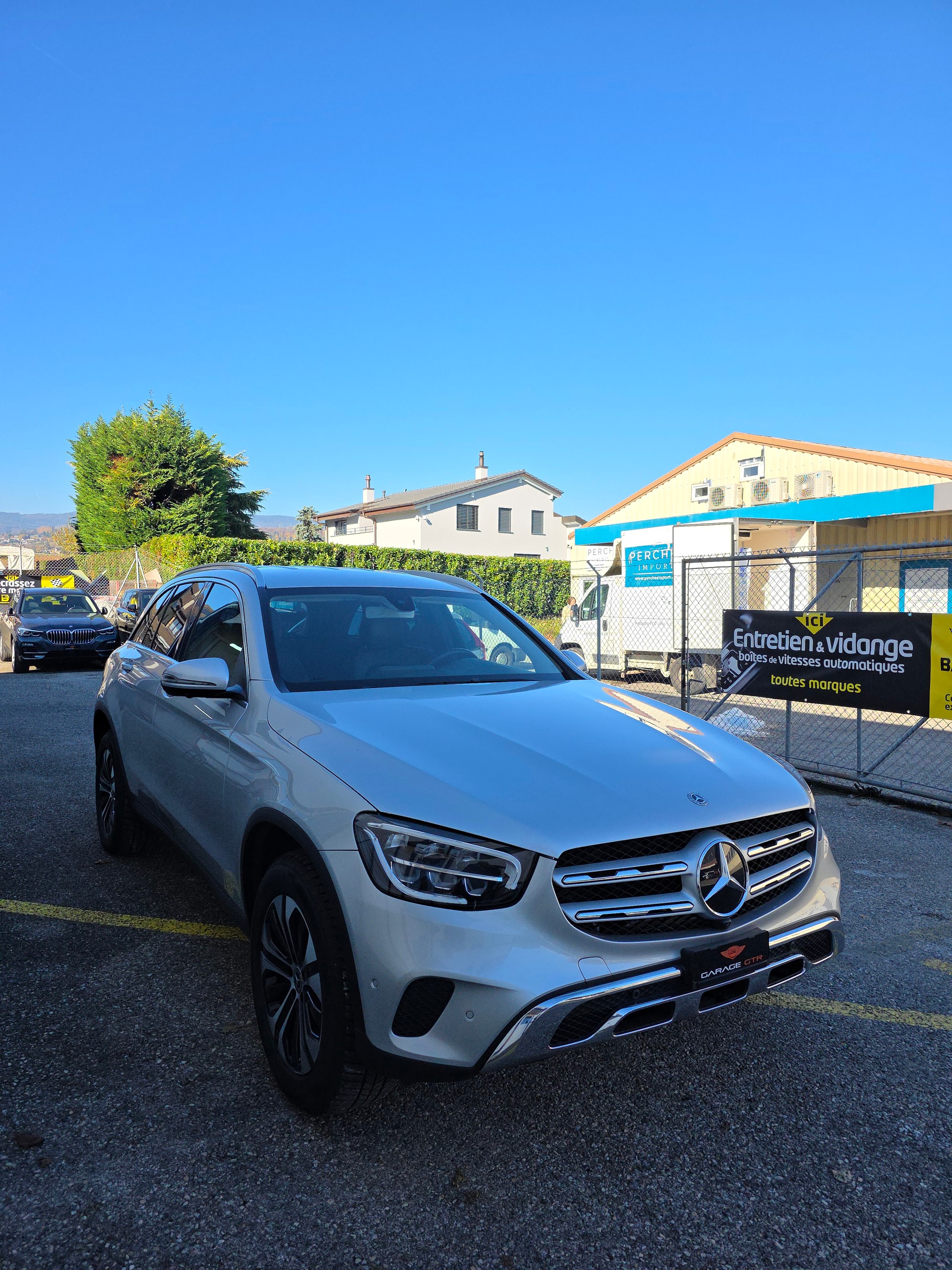 MERCEDES-BENZ GLC 200 4Matic 9G-Tronic-image-2