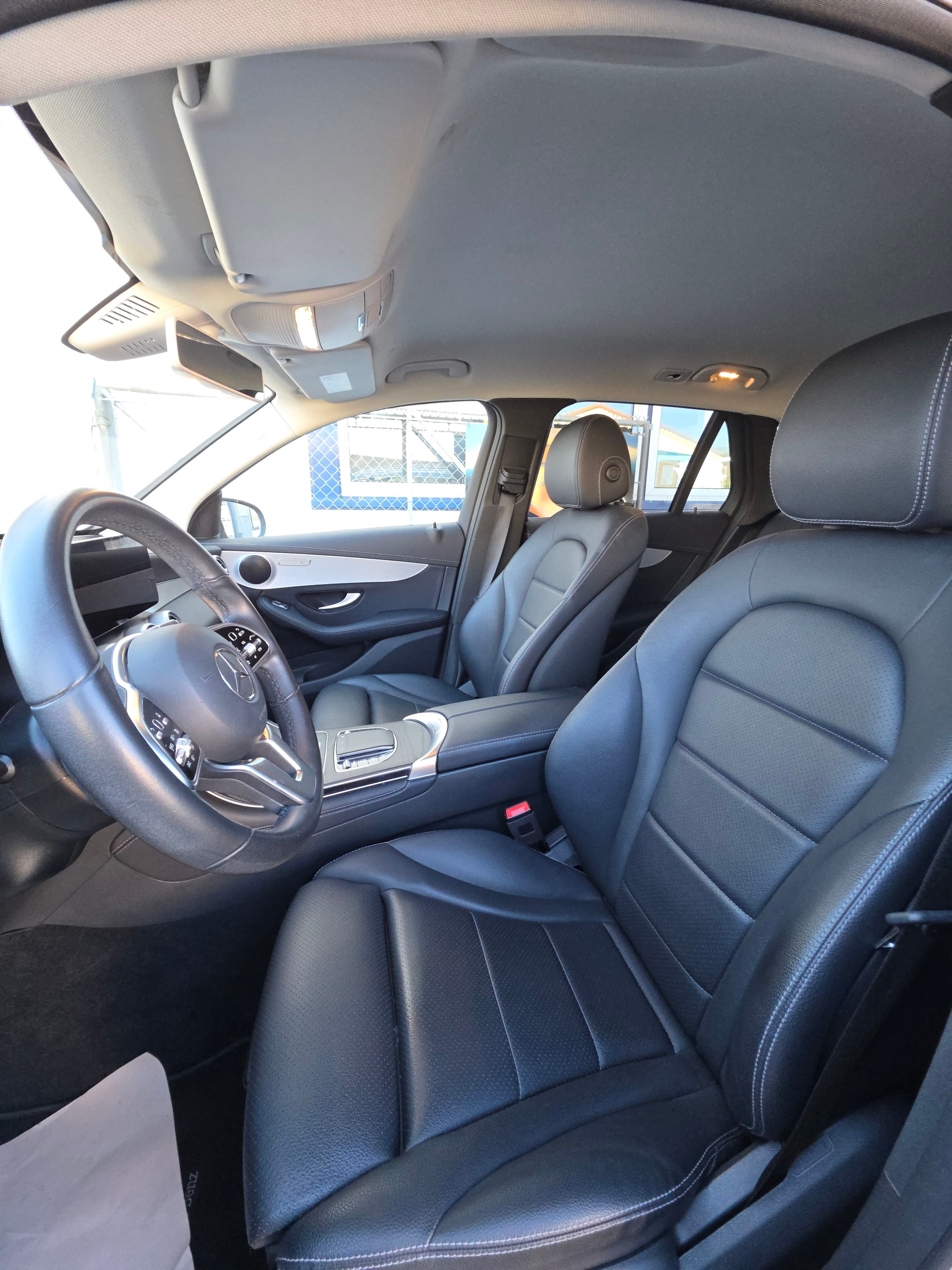 MERCEDES-BENZ GLC 200 4Matic 9G-Tronic-image-7