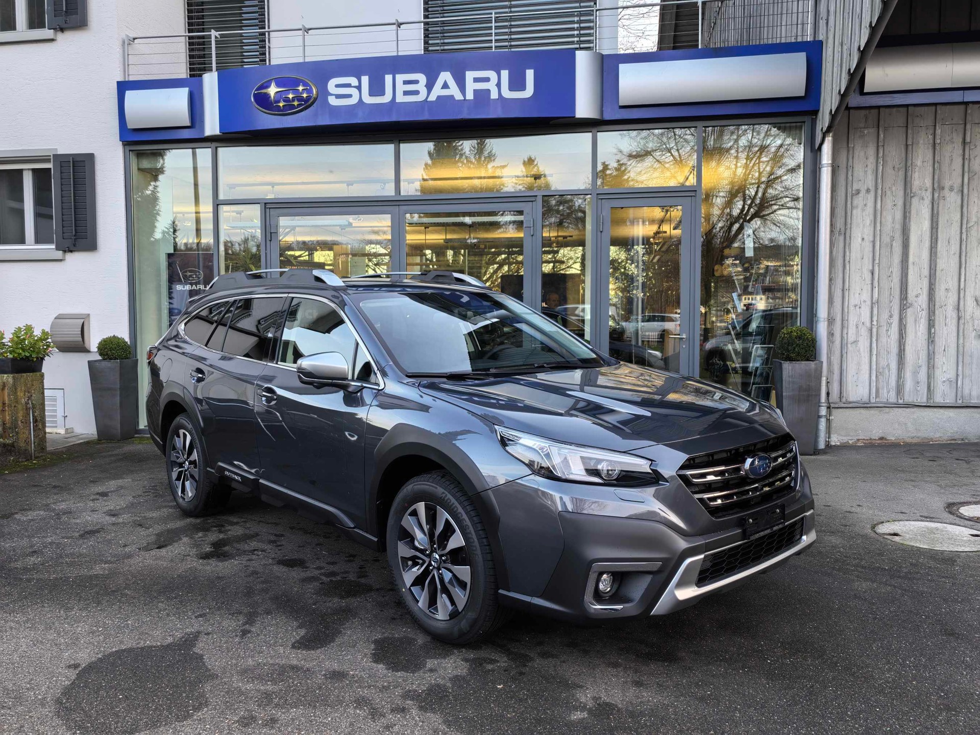 SUBARU Outback 2.5i Luxury AWD Lineartronic "Final Edition"-image-0