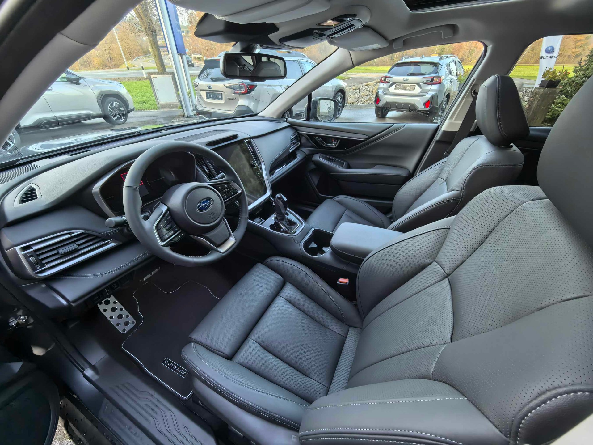 SUBARU Outback 2.5i Luxury AWD Lineartronic "Final Edition"-image-5