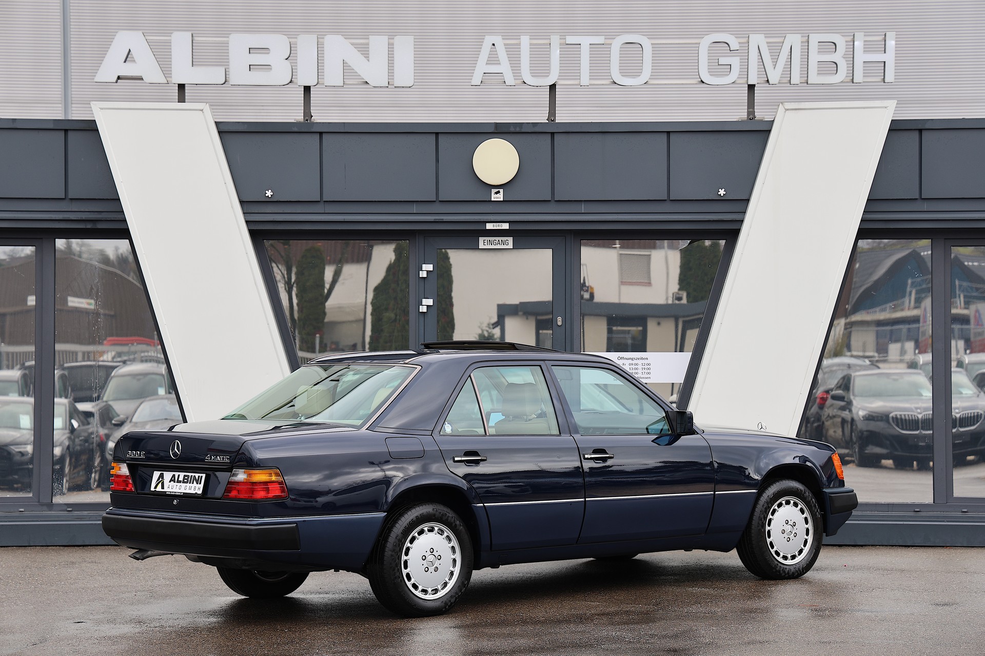 MERCEDES-BENZ 300 E 4-Matic Automatic *Veteranenfahrzeug*-showroom-element-2