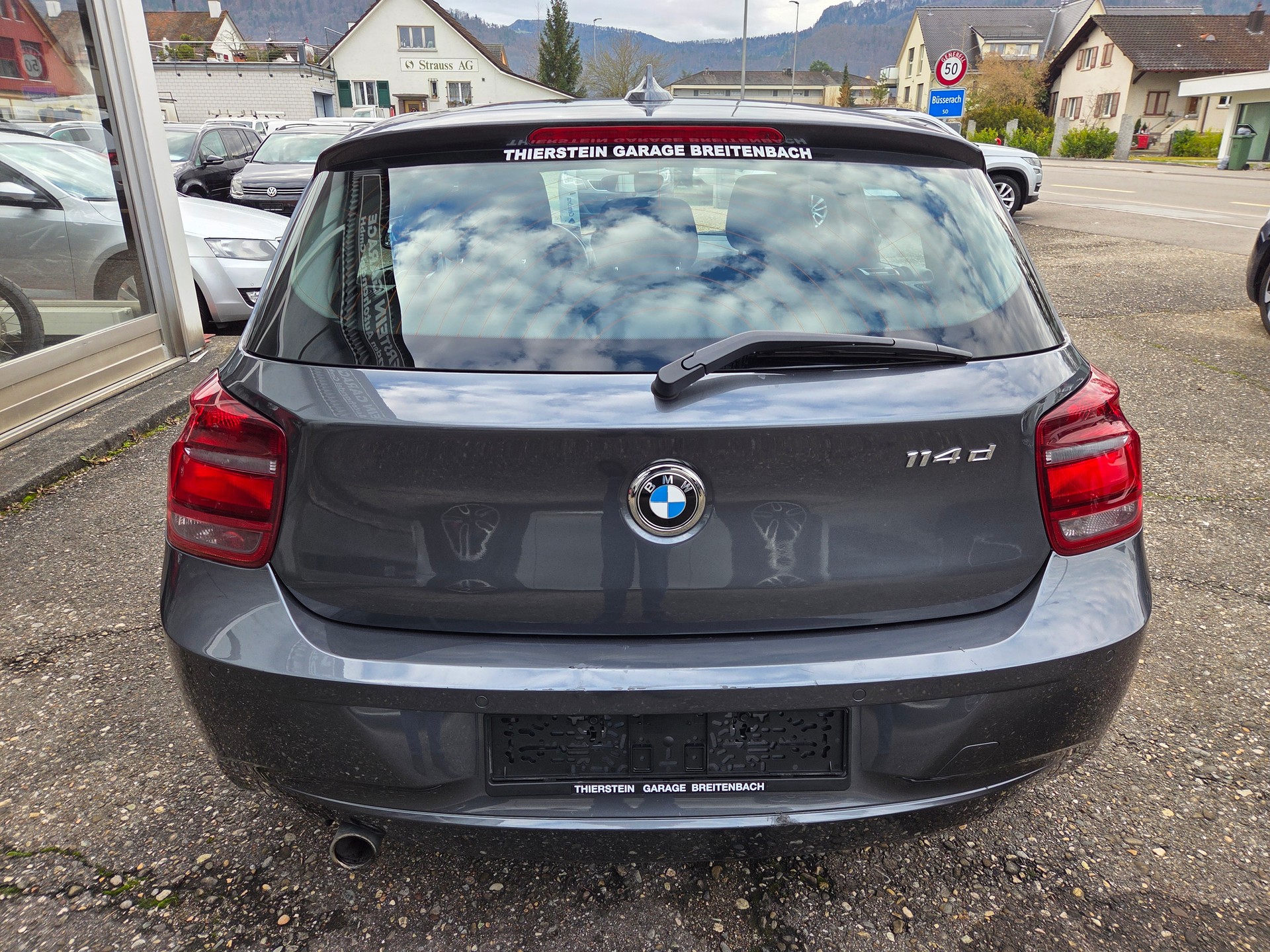 BMW 114d Business-image-4