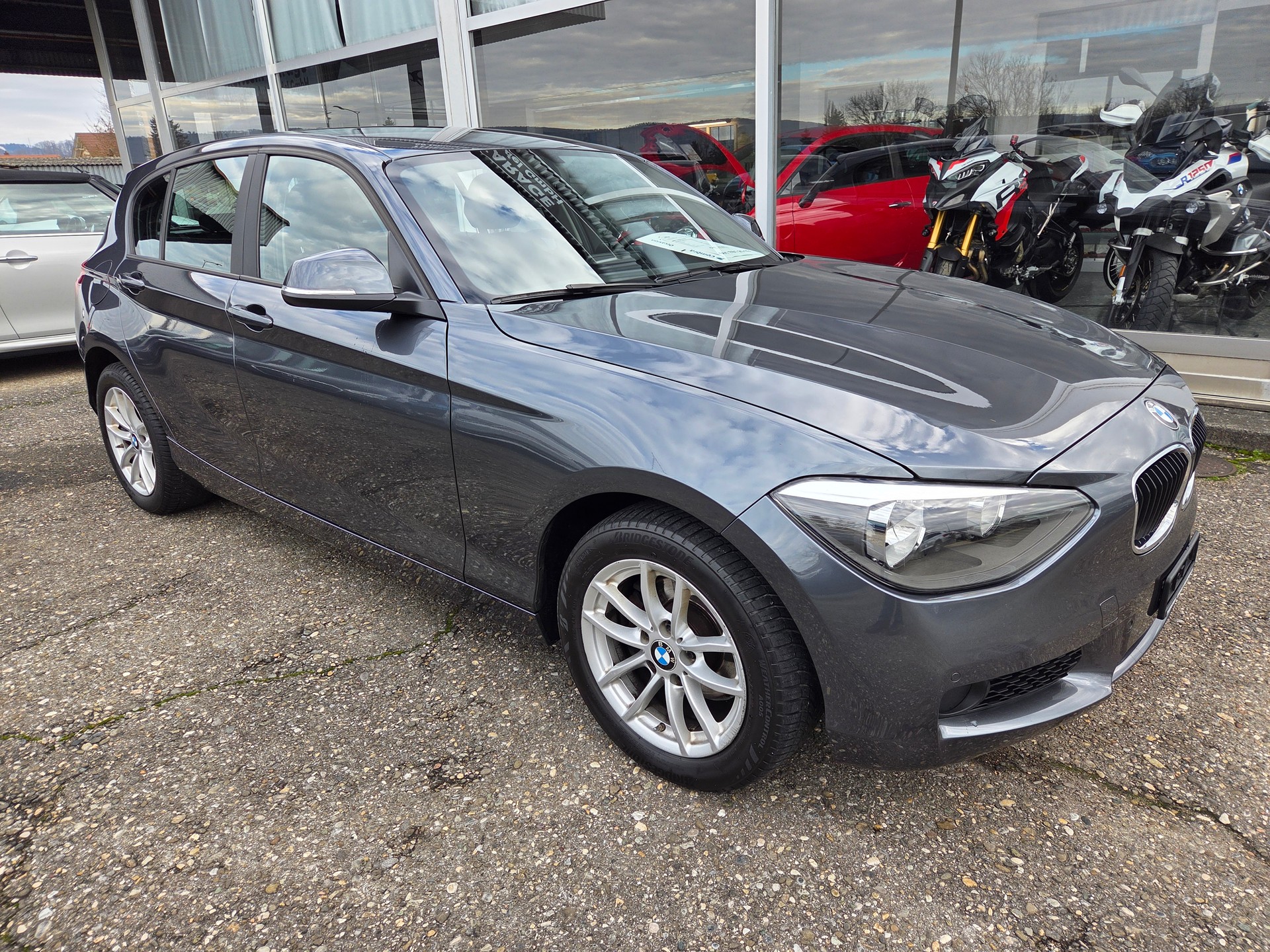 BMW 114d Business-image-0