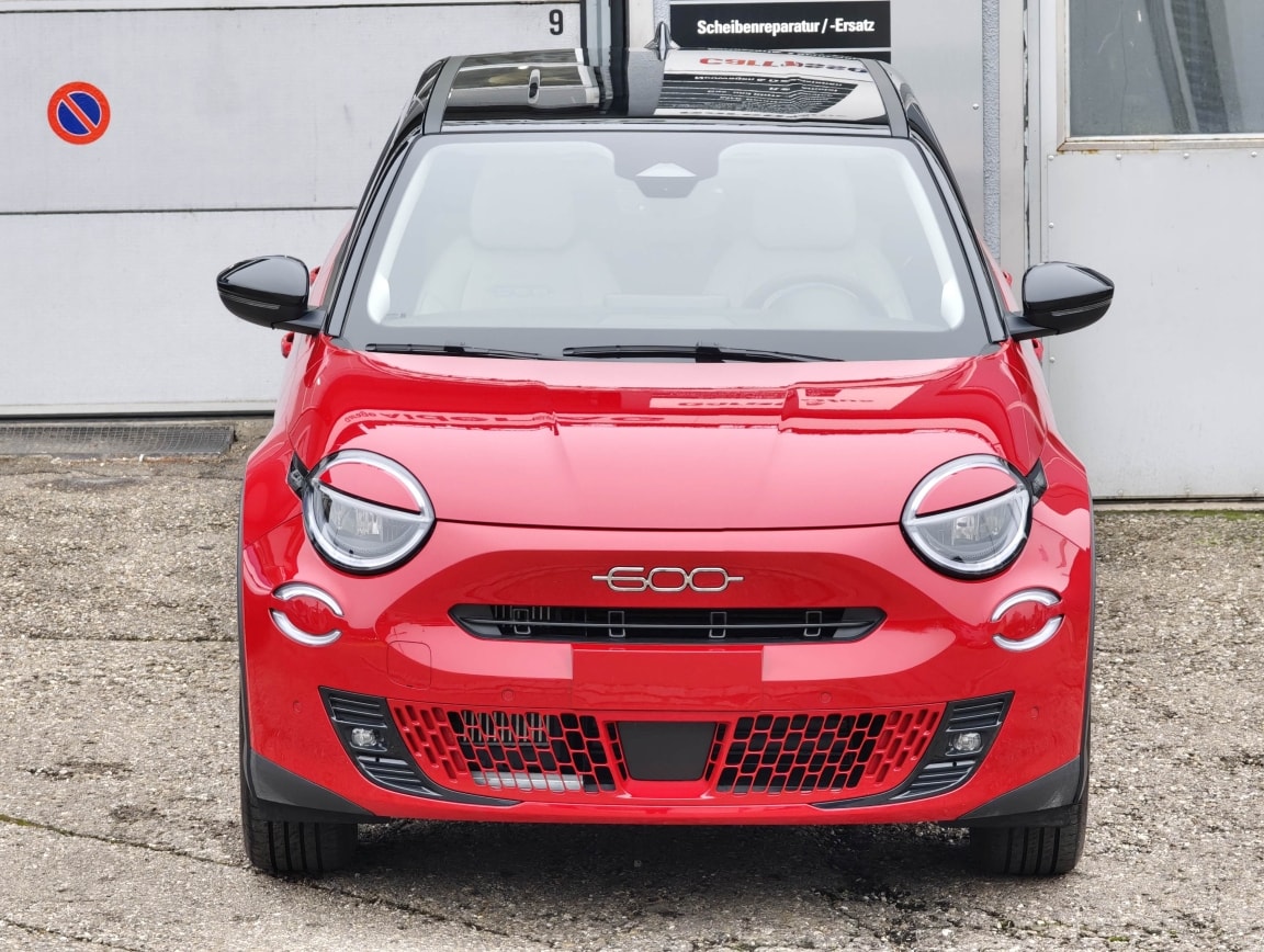FIAT 600 1.2 Hybrid 145 La Prima Bicolore-image-2