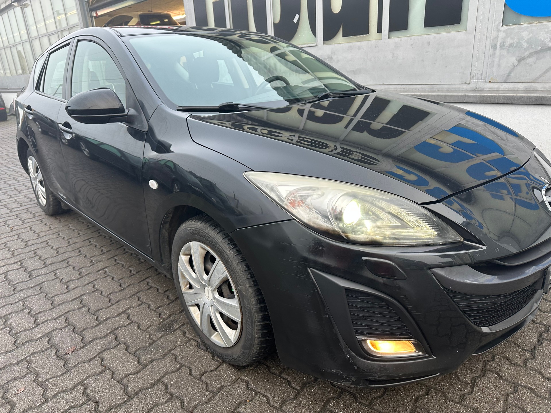 MAZDA 3 2.0 16V Exclusive Activematic-image-1