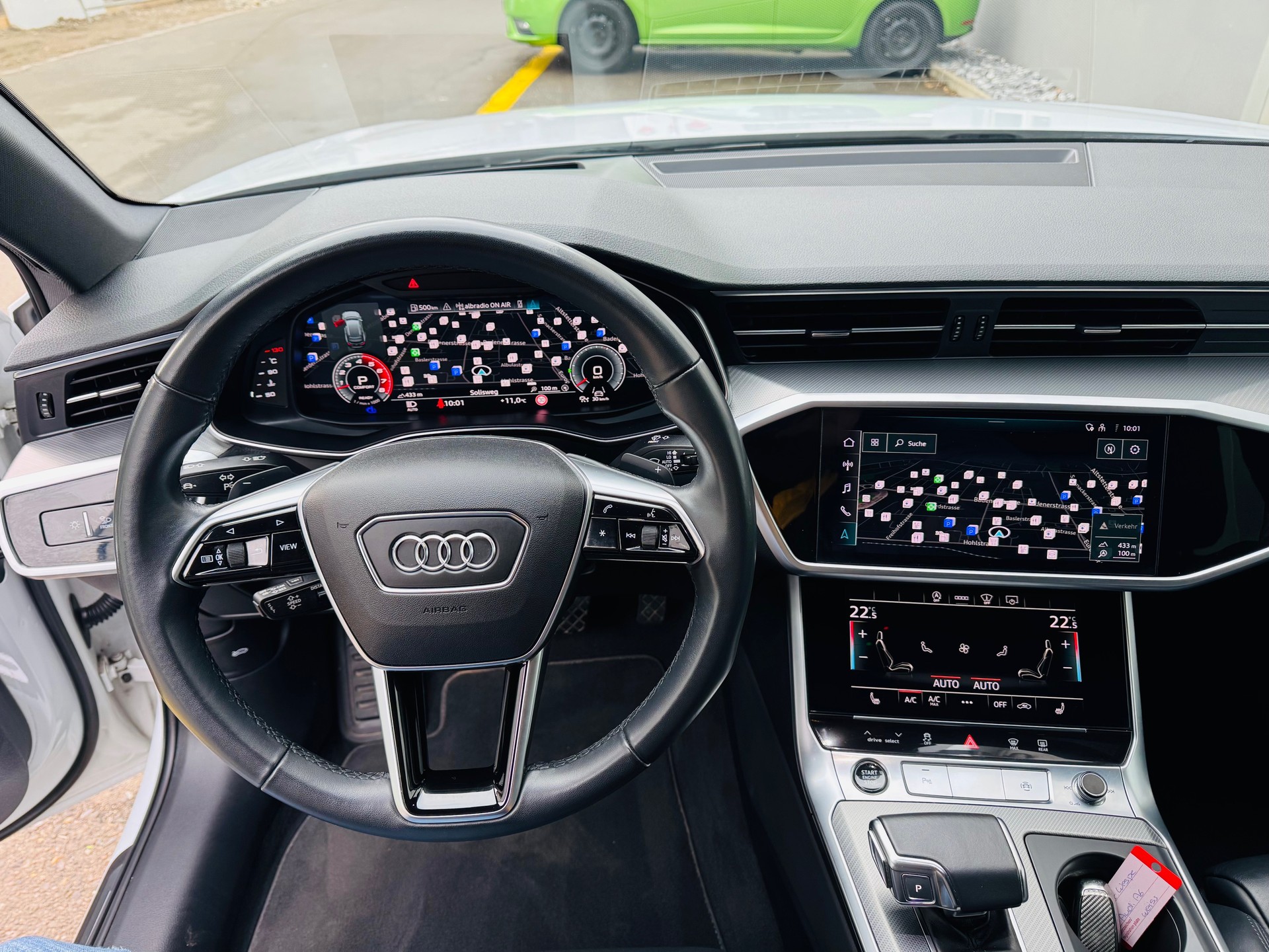 AUDI A6 Avant 55 TFSI Sport quattro S-tronic-image-11