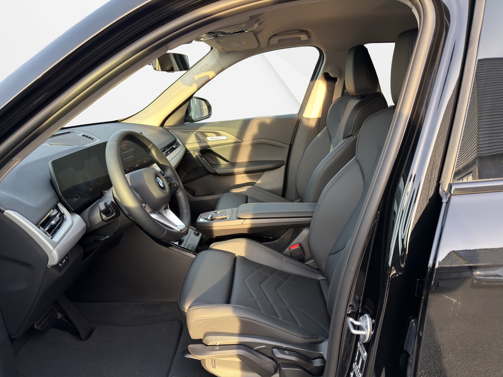 BMW X1 sDrive 18d-image-11