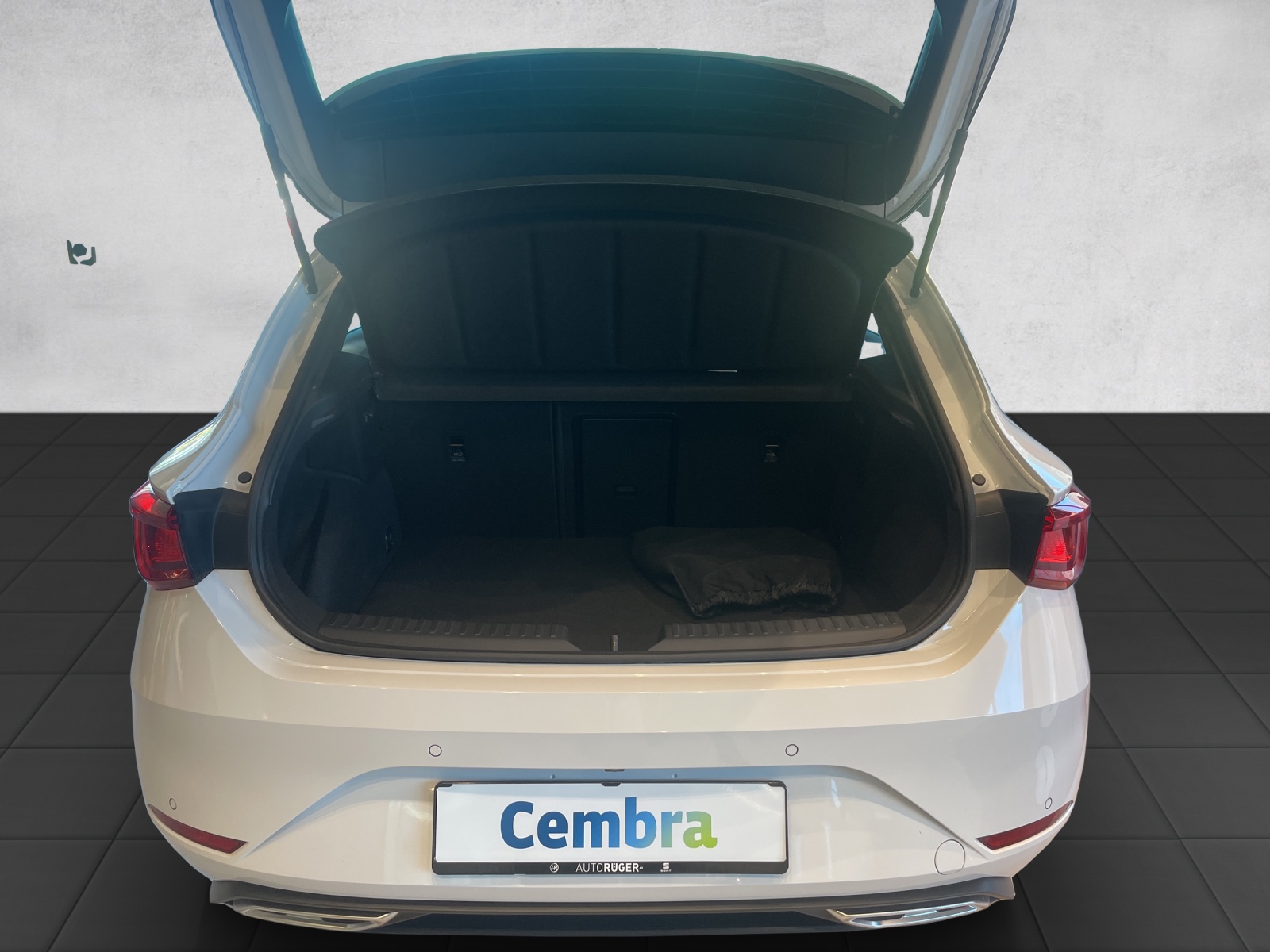 SEAT Leon 1.4 eHybrid pHEV DSG Hola FR-image-13
