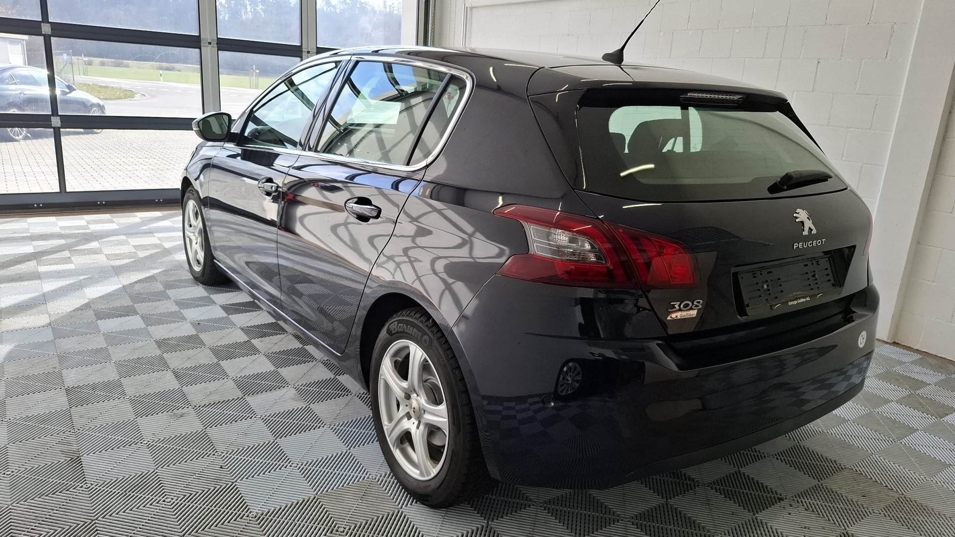 PEUGEOT 308 1.6 BlueHDI Active Automatic-image-3