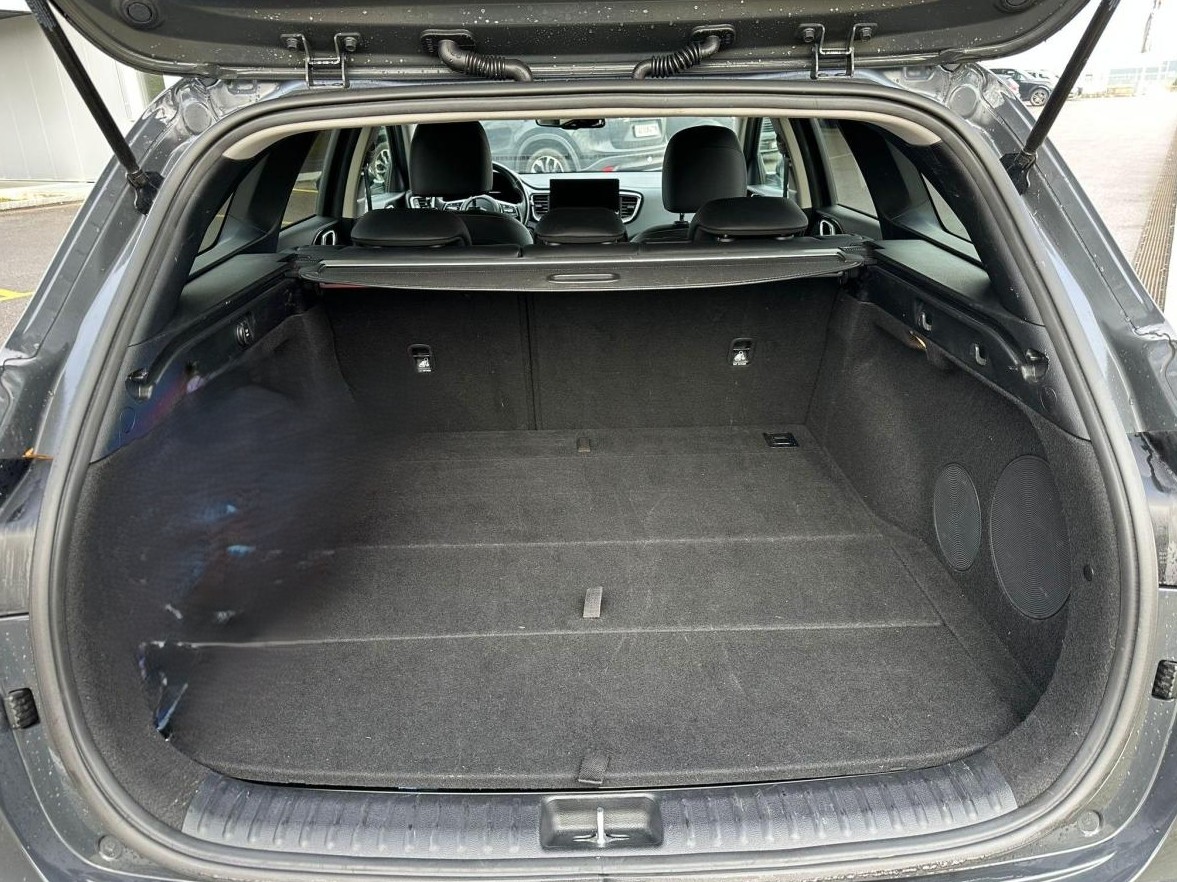 KIA Ceed Sportswagon 1.5 T-GDi MHEV Style DCT-image-5