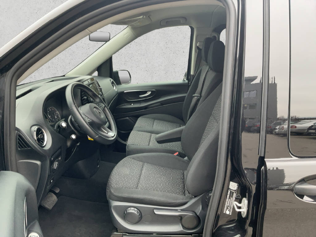 MERCEDES-BENZ Vito 116 CDI Lang Select Tourer 4 Matic-image-8