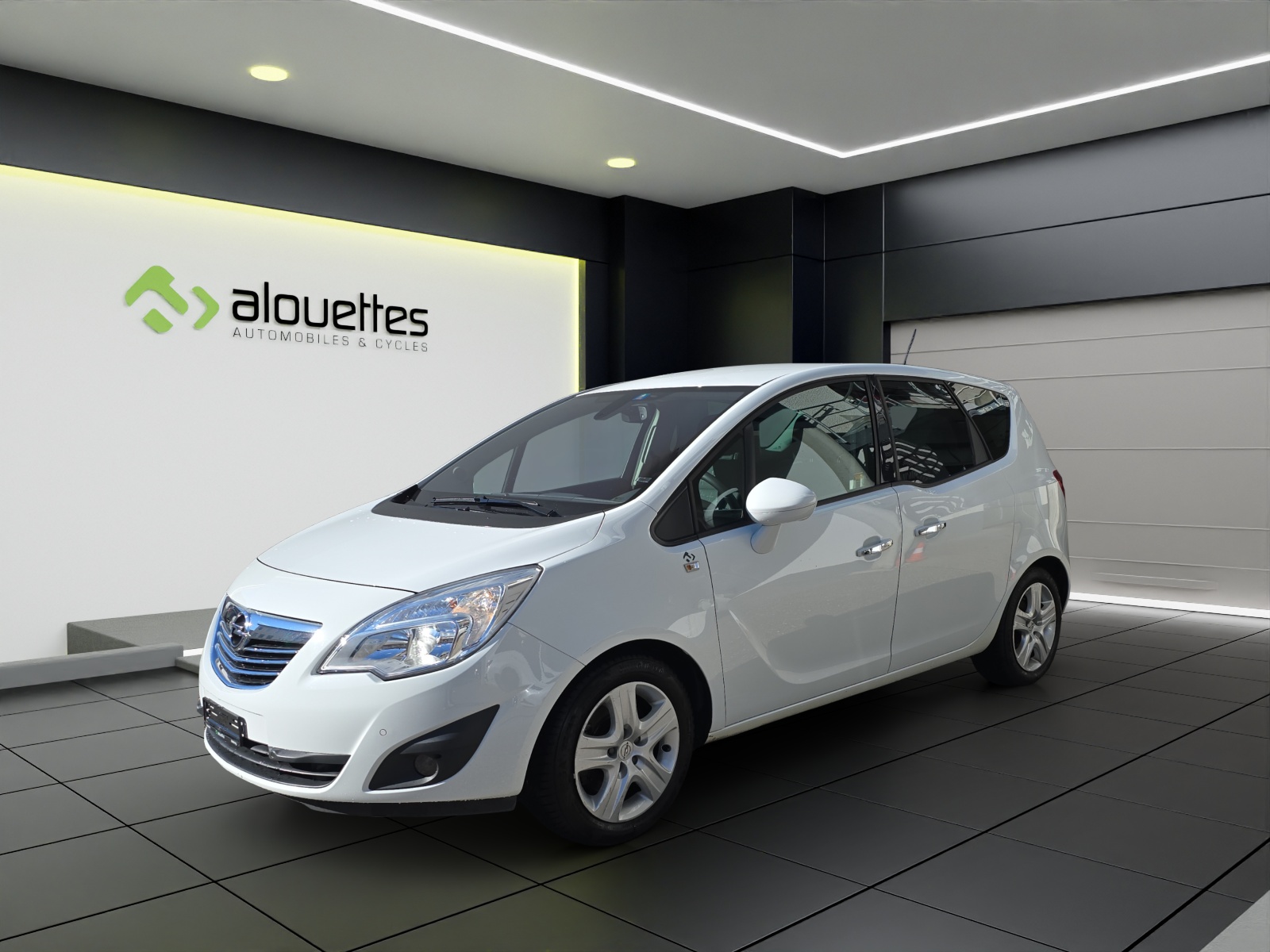 OPEL Meriva 1.4 Turbo Cosmo Automatic-image-0