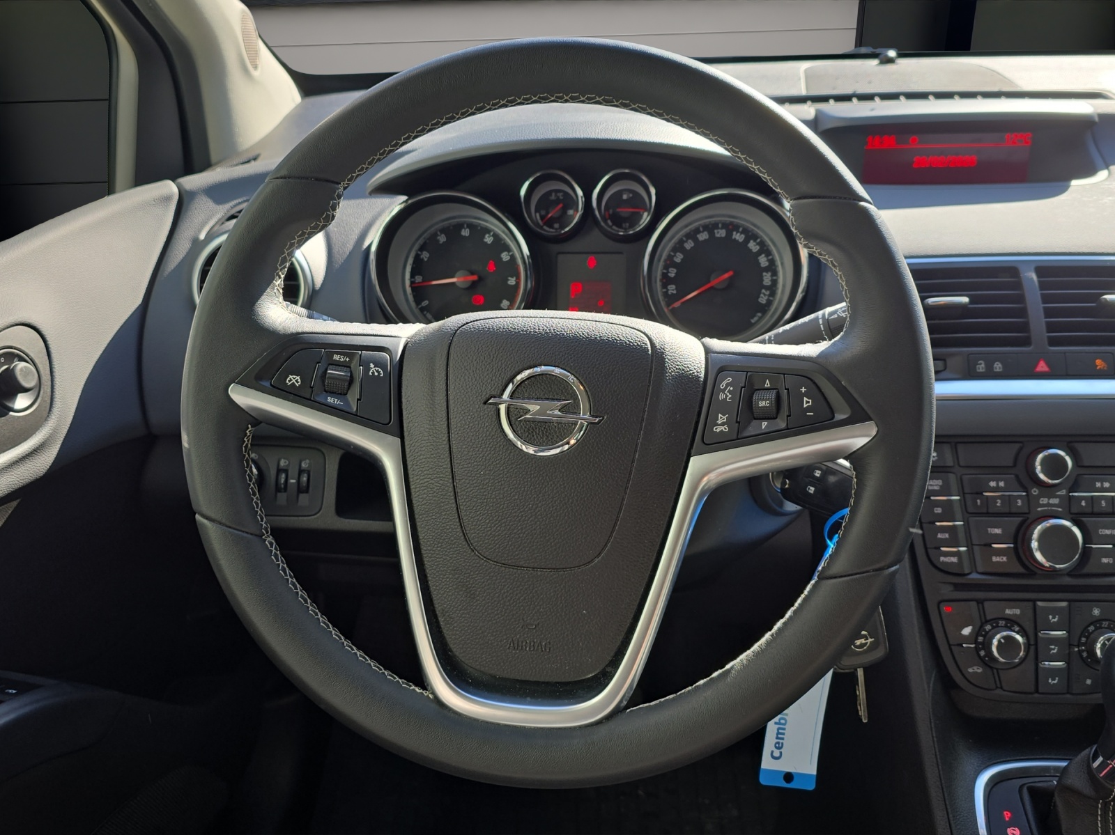 OPEL Meriva 1.4 Turbo Cosmo Automatic-image-6