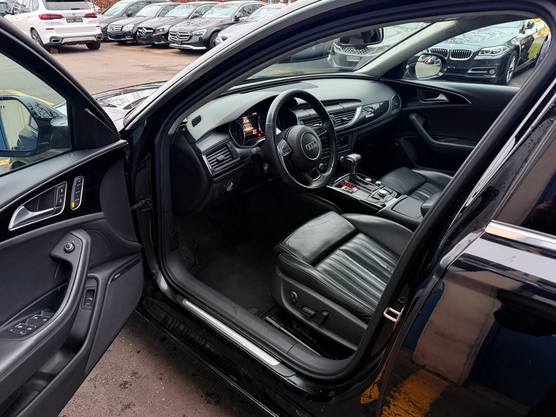 AUDI A6 Avant 3.0 TDI V6 quattro S-tronic-image-8
