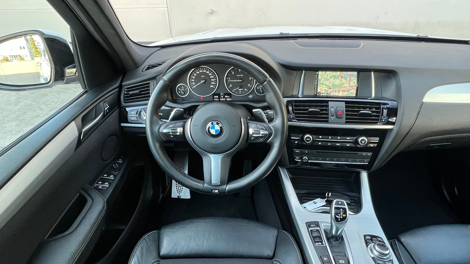 BMW X3 xDRIVE 30d M SPORT STEPTRONIC l 258 PS-image-21