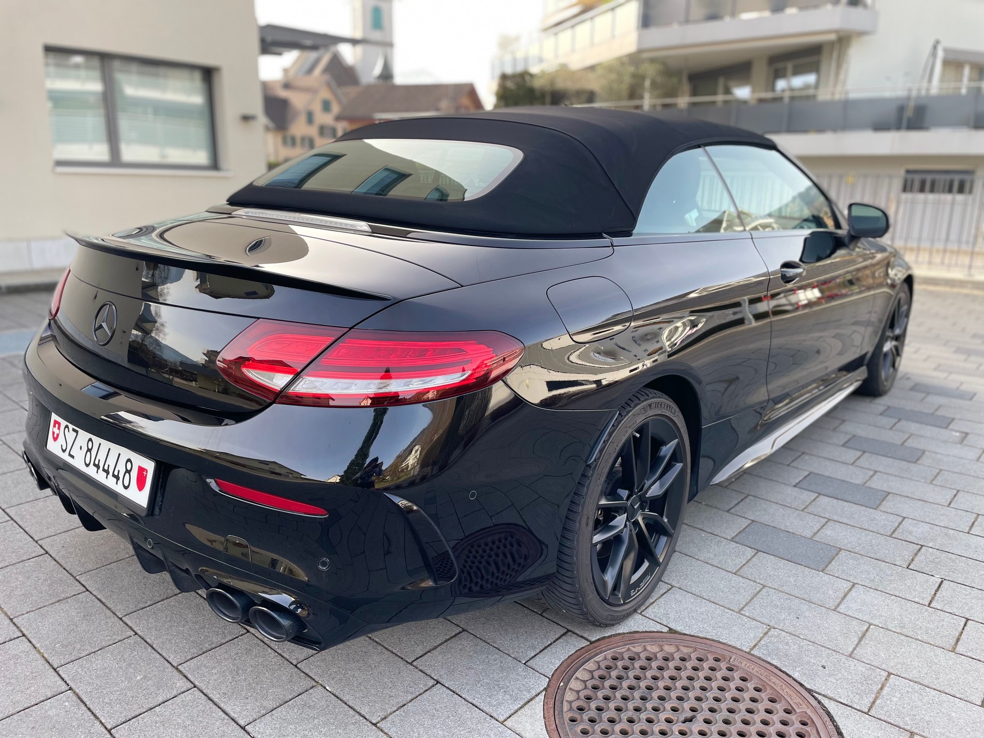 MERCEDES-BENZ C 43 Cabriolet AMG 4Matic 9G-Tronic-image-15