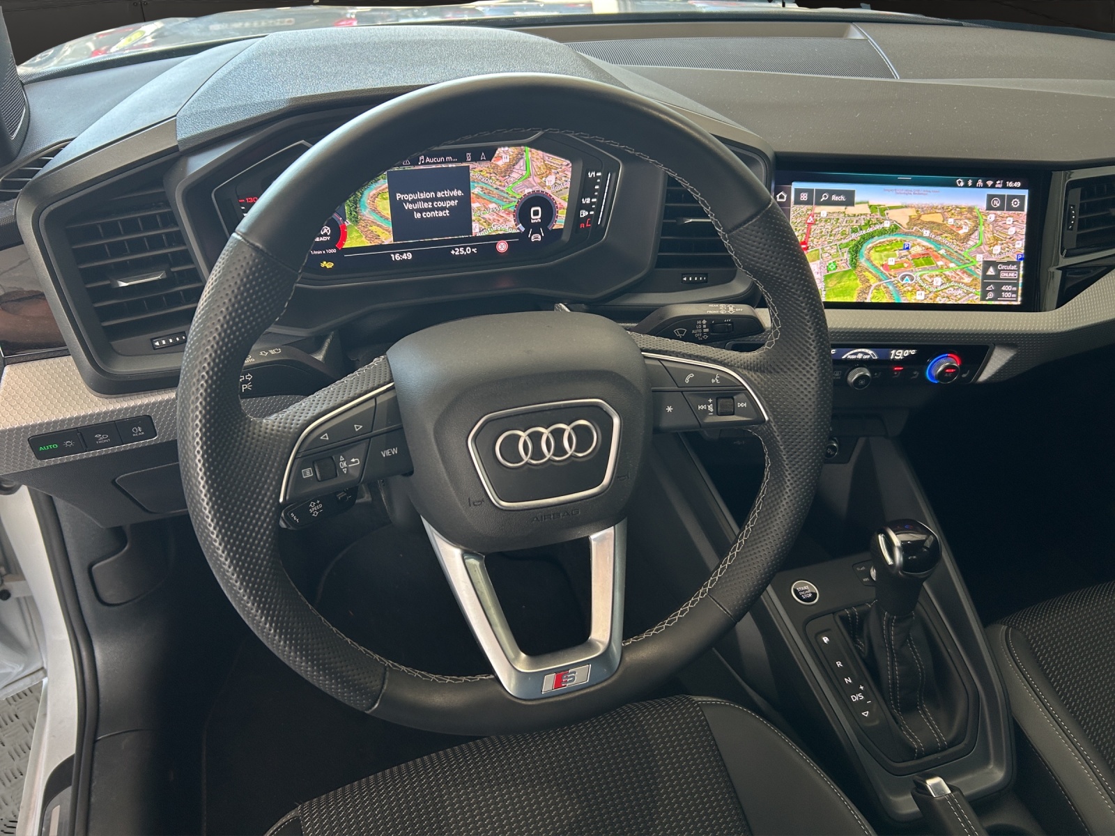 AUDI A1 Sportback 30 TFSI Attraction S-tronic-image-9