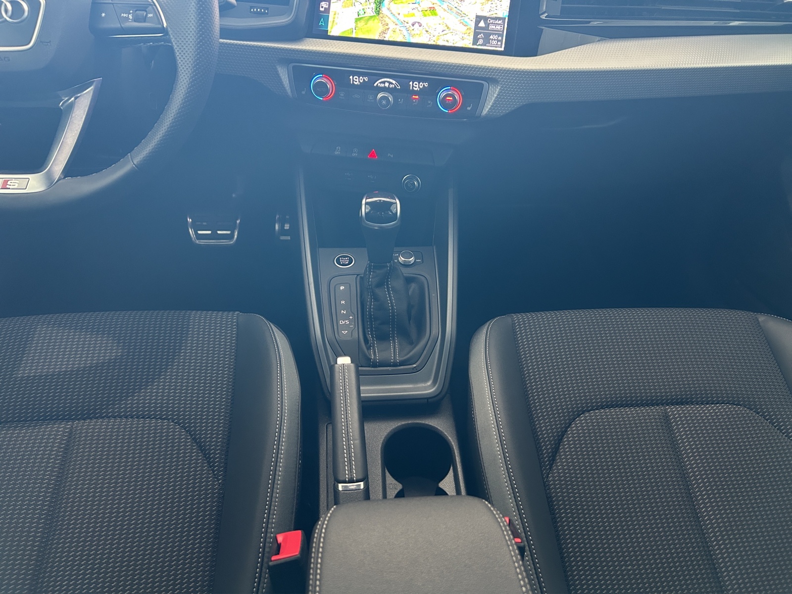AUDI A1 Sportback 30 TFSI Attraction S-tronic-image-13