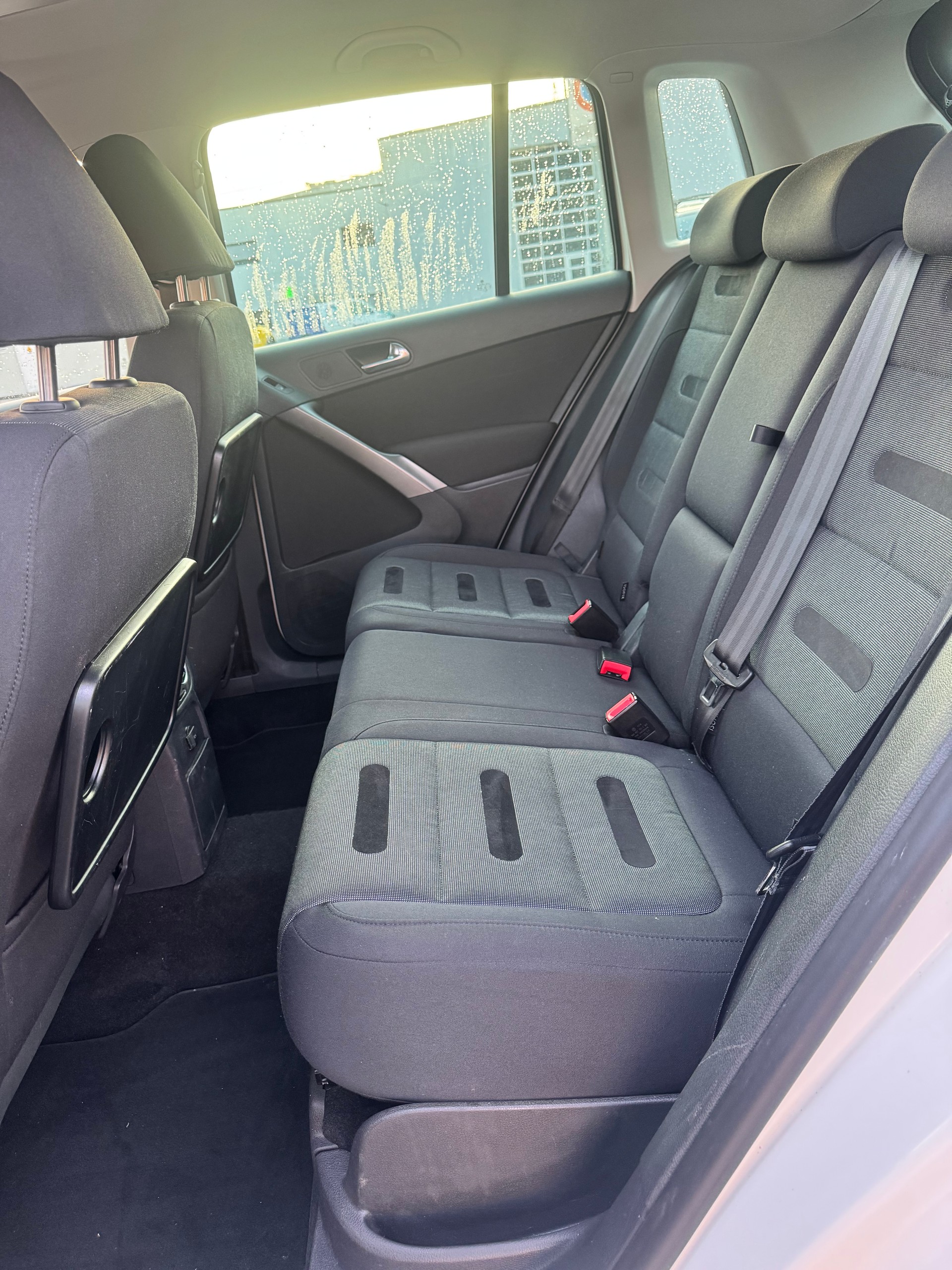 VW Tiguan 2.0 TSI Sport&Style Tiptronic-image-8