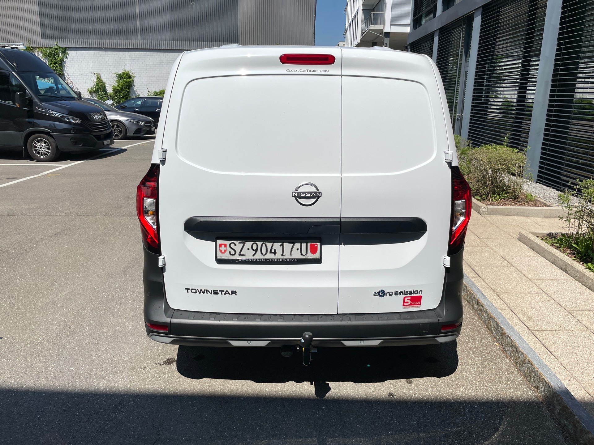 NISSAN Townstar EV45 kWh 22kW L2 Acenta-image-4