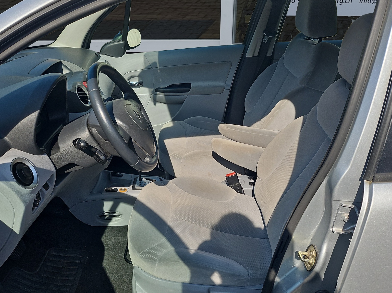 CITROEN C3 1.6i 16V Exclusive-image-10