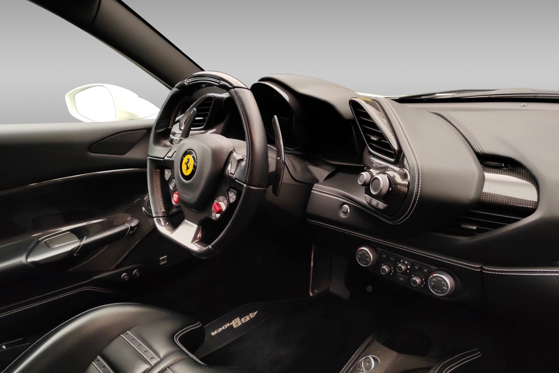 FERRARI 488 Spider 3.9 V8-image-18