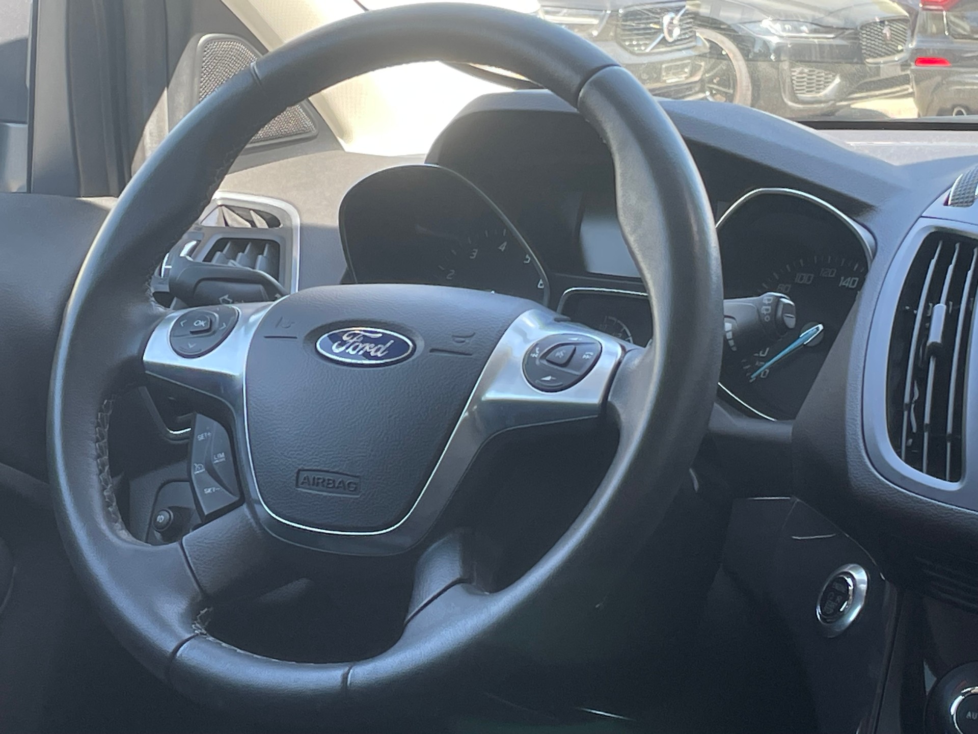 FORD Kuga 1.6 SCTi Titanium S 4WD Automatic-image-5