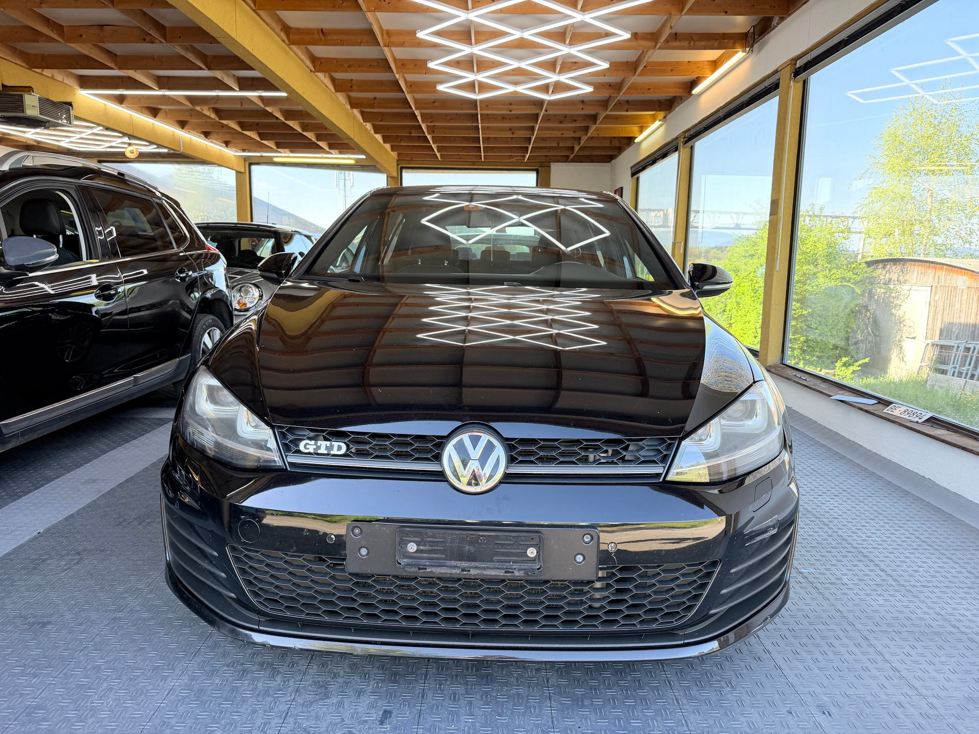 VW Golf 2.0 TDI GTD DSG-image-1