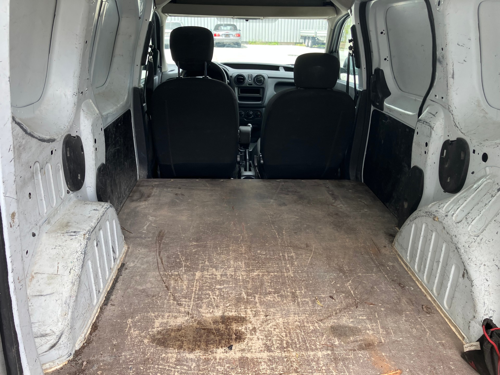 DACIA Dokker Van SCe 100 S&S-image-5