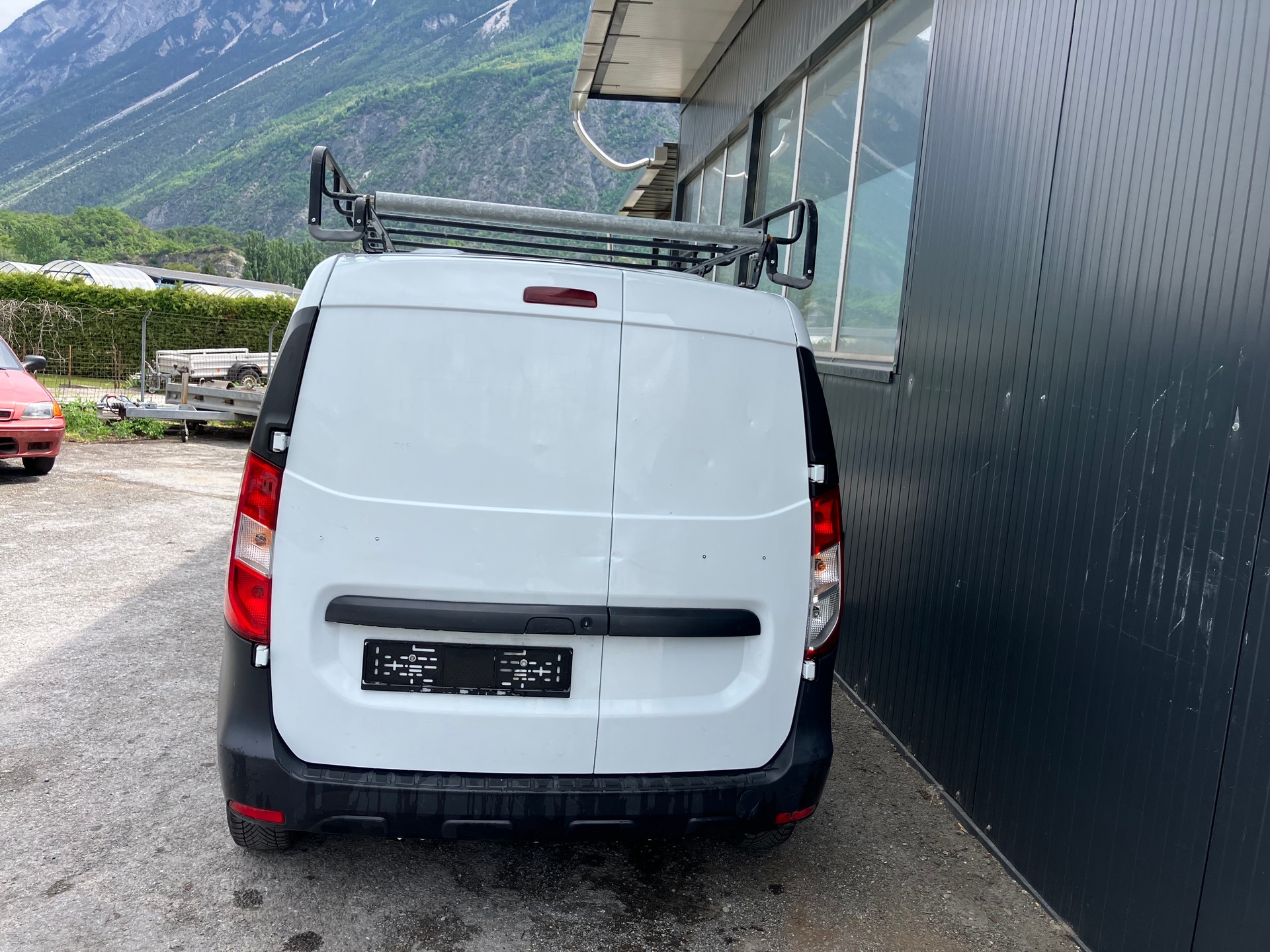 DACIA Dokker Van SCe 100 S&S-image-2