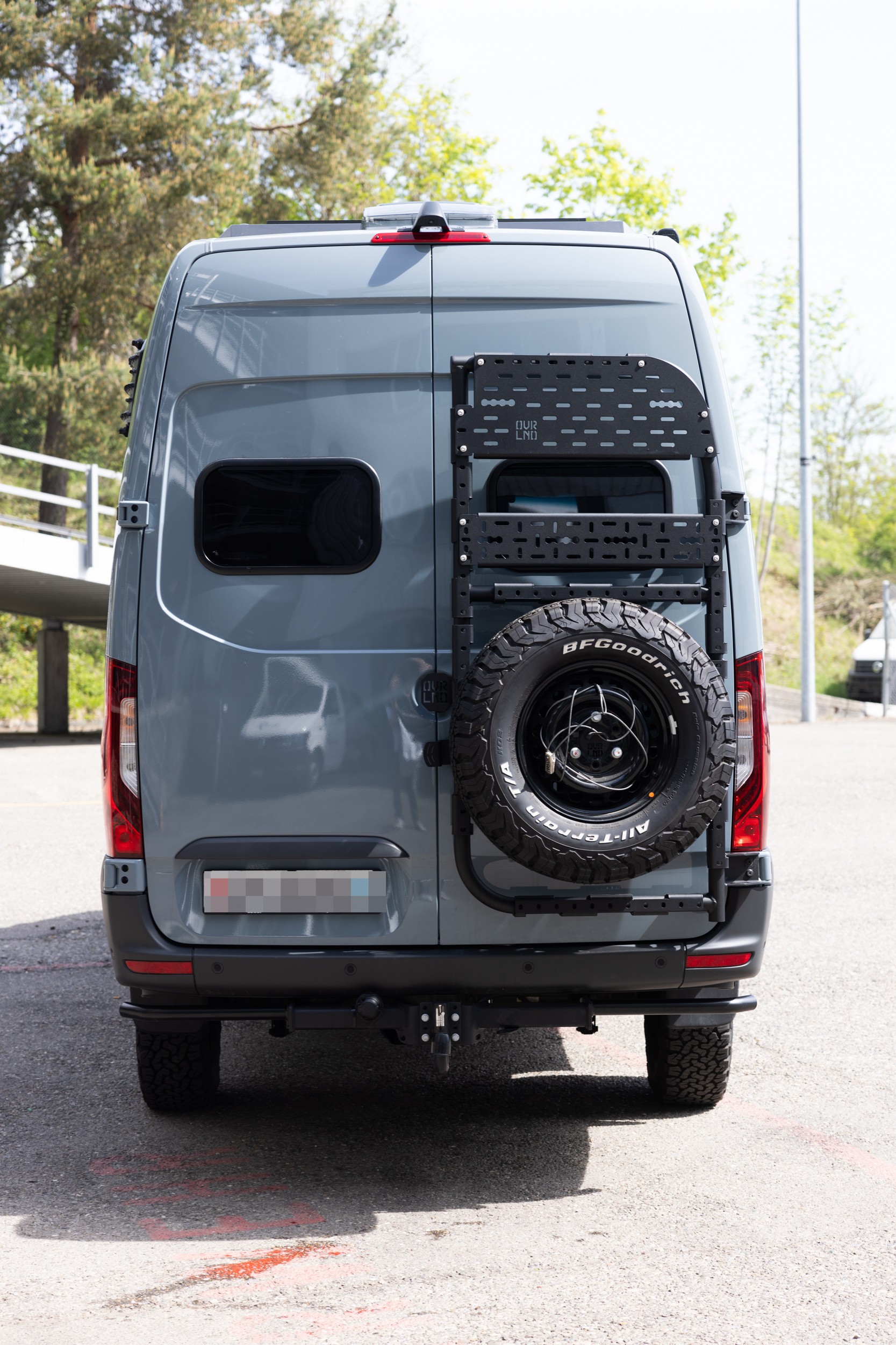 MERCEDES-BENZ 419 CDI 4x4 Campany Vans-image-3