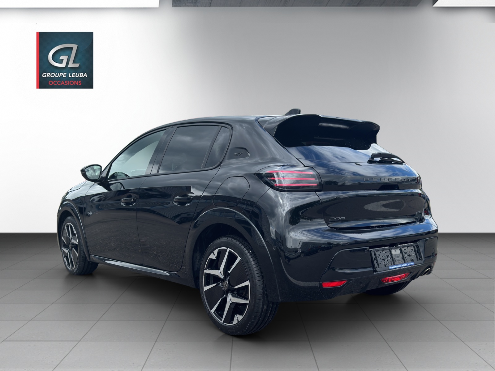 PEUGEOT 208 1.2 PureTech GT-image-3